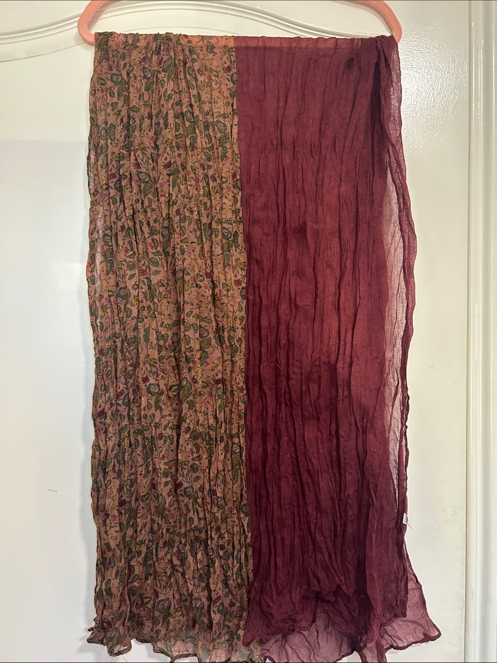 Two-Tone Lightweight Scarf in Mauve Floral and Burgundy